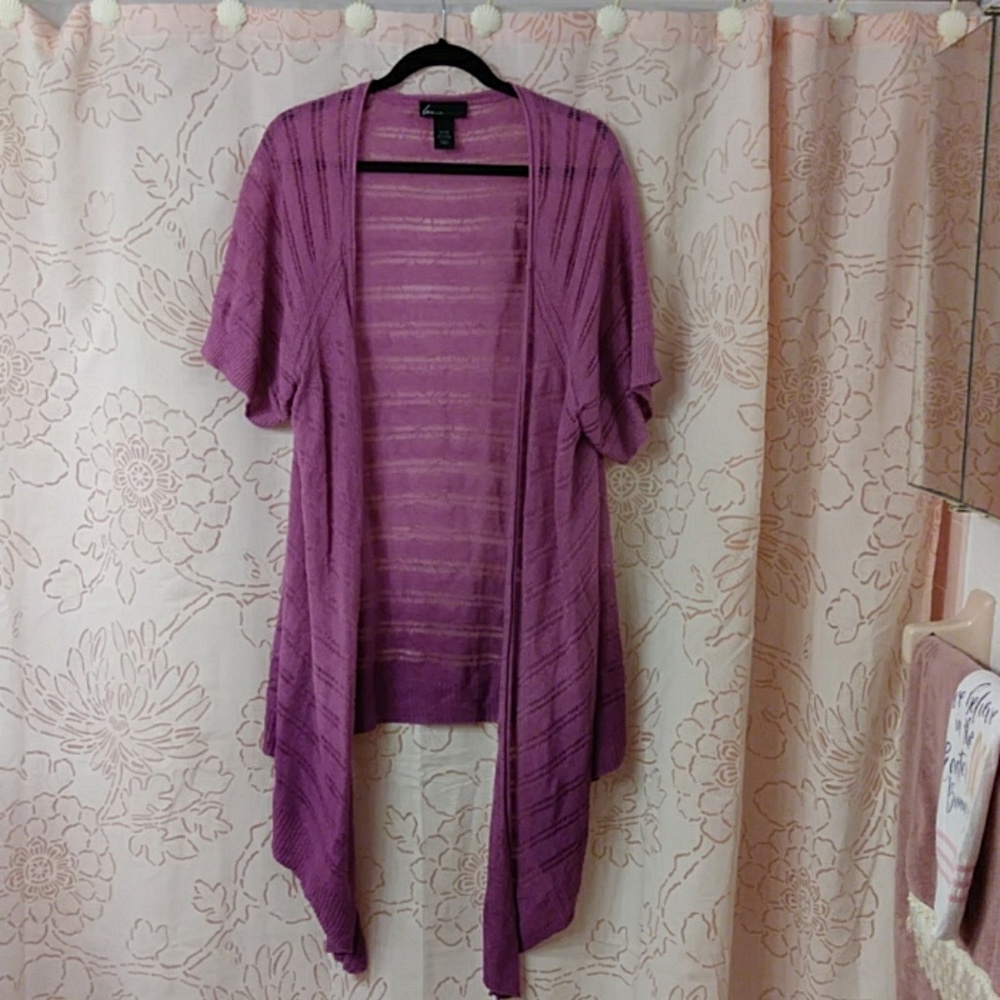 Plus size short sleeve wrap